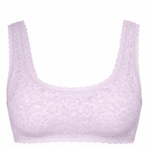 Set Victoria’s Secret lace bra and panty NWT size M